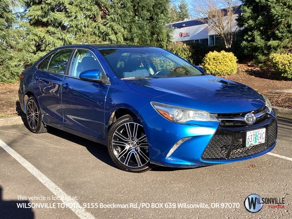 2016 Toyota Camry SE