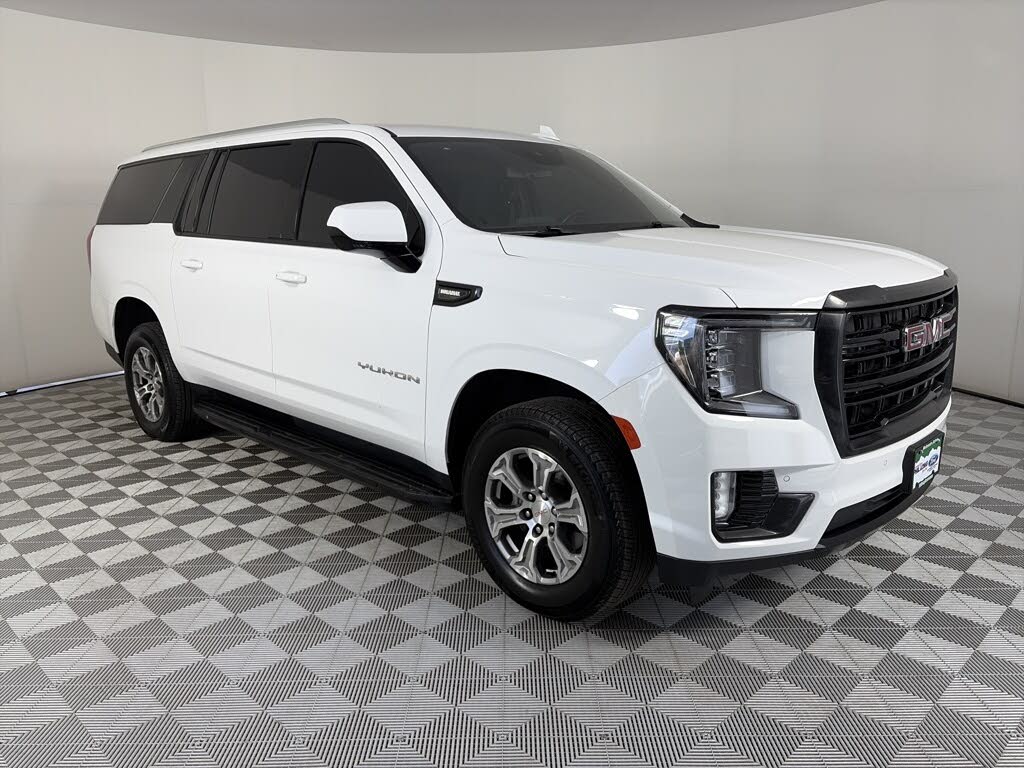 2023 GMC Yukon XL SLE 4WD