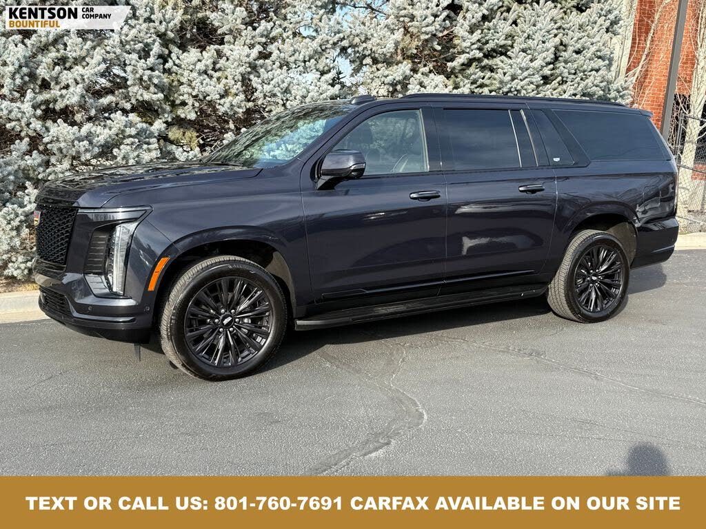 2025 Cadillac Escalade ESV Sport 4WD