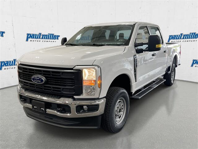 2025 Ford F-250 Super Duty XL Crew Cab 4WD