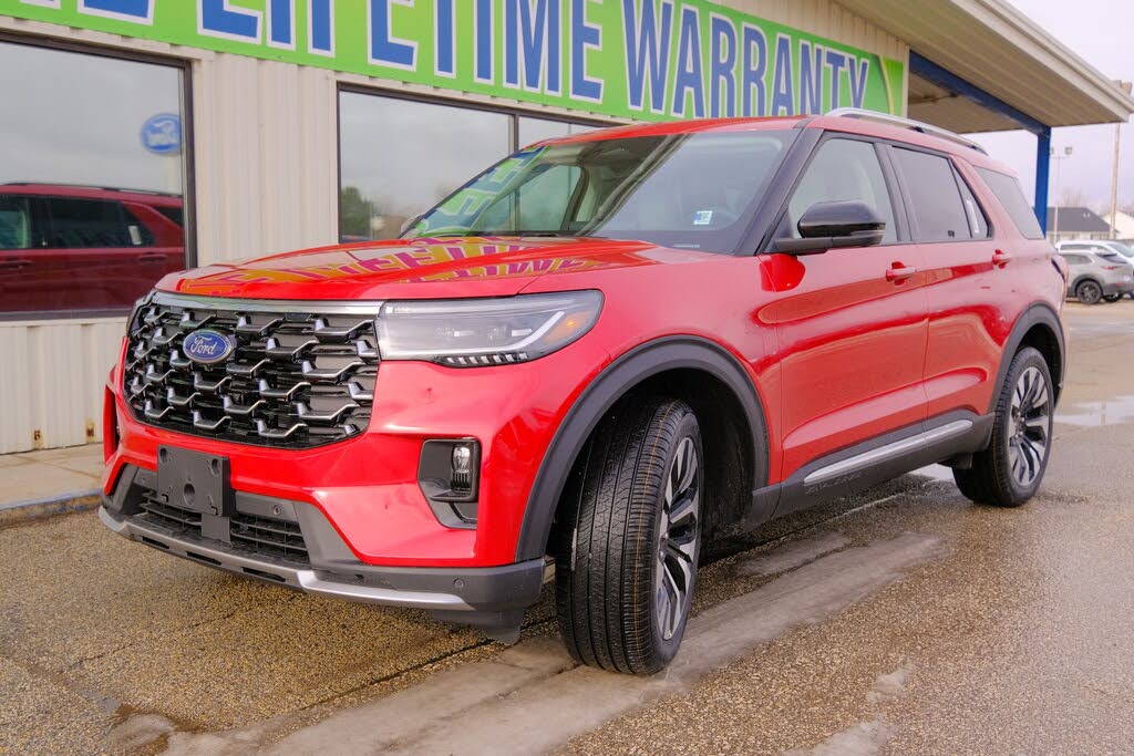 2026 Ford Explorer Platinum AWD
