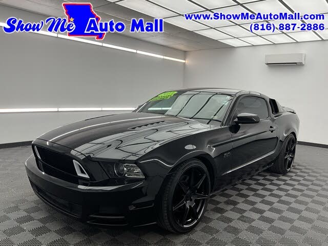 2013 Ford Mustang GT Premium Coupe RWD
