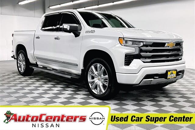 2023 Chevrolet Silverado 1500 High Country Crew Cab 4WD