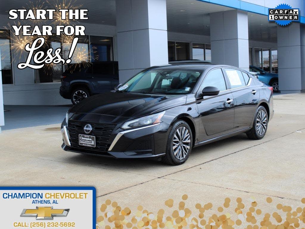 2024 Nissan Altima 2.5 SV FWD