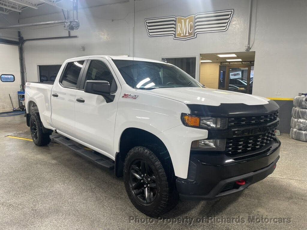 2022 Chevrolet Silverado 1500 Custom Trail Boss Crew Cab 4WD