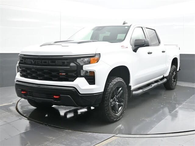 2023 Chevrolet Silverado 1500 Custom Trail Boss Crew Cab 4WD