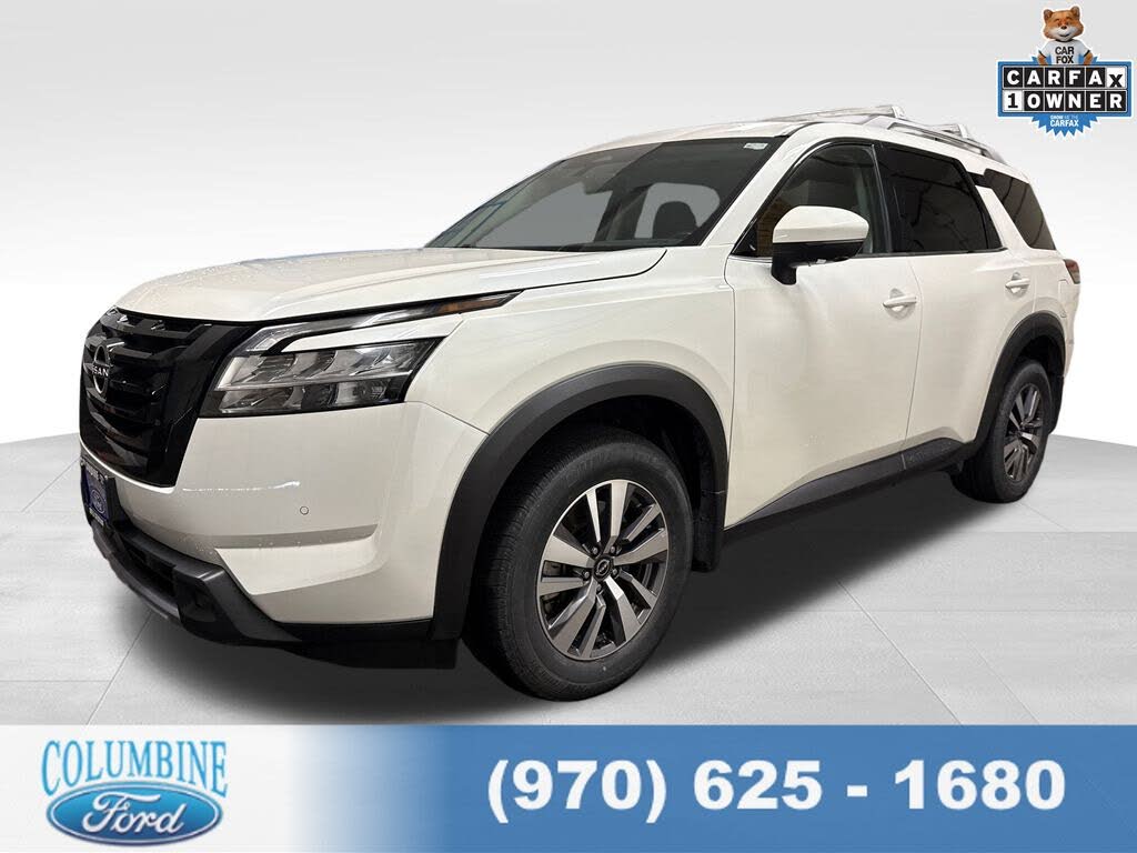 2023 Nissan Pathfinder SL 4WD