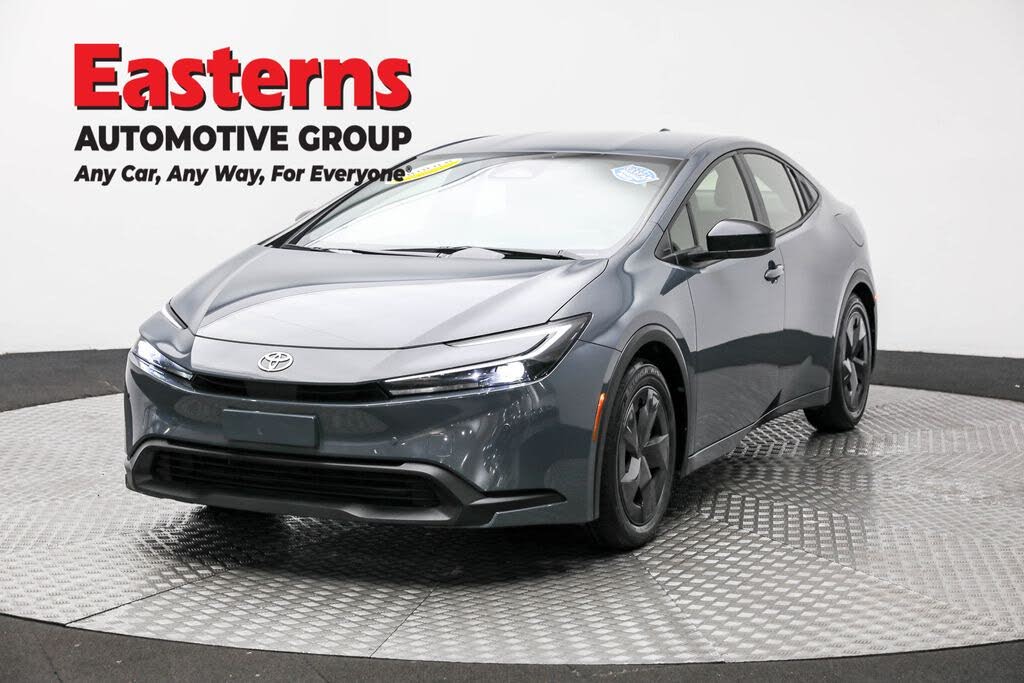 2024 Toyota Prius Limited FWD