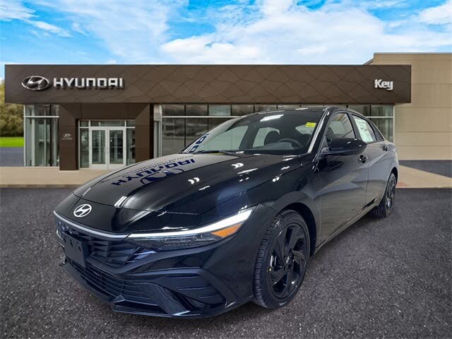 2026 Hyundai Elantra SEL Sport FWD