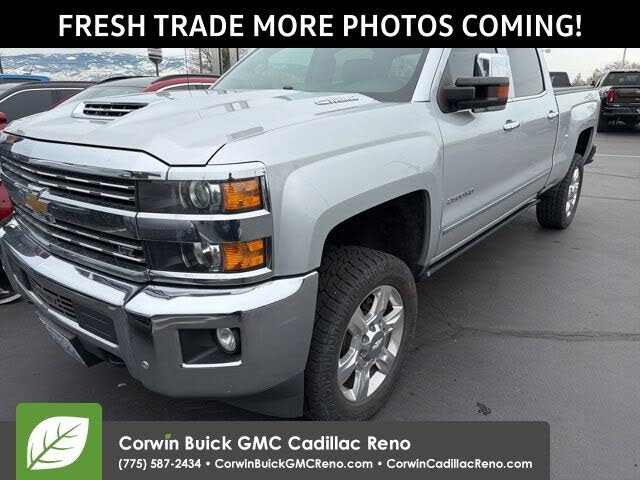 2017 Chevrolet Silverado 2500HD LTZ Crew Cab 4WD