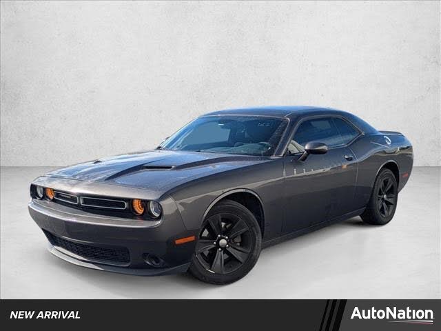 2018 Dodge Challenger SXT RWD