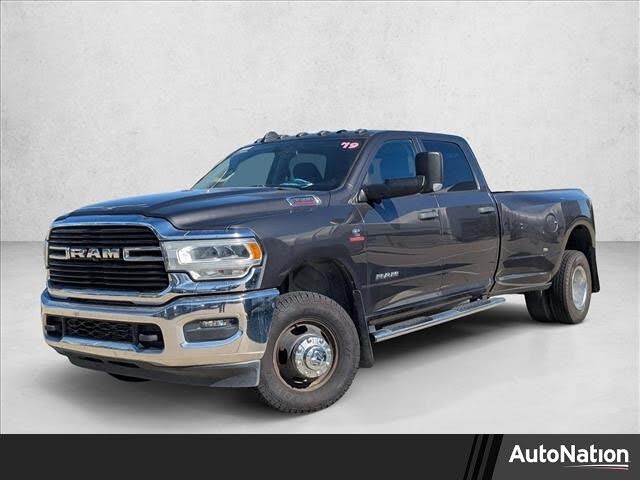 2019 RAM 3500 Tradesman Crew Cab LB DRW 4WD
