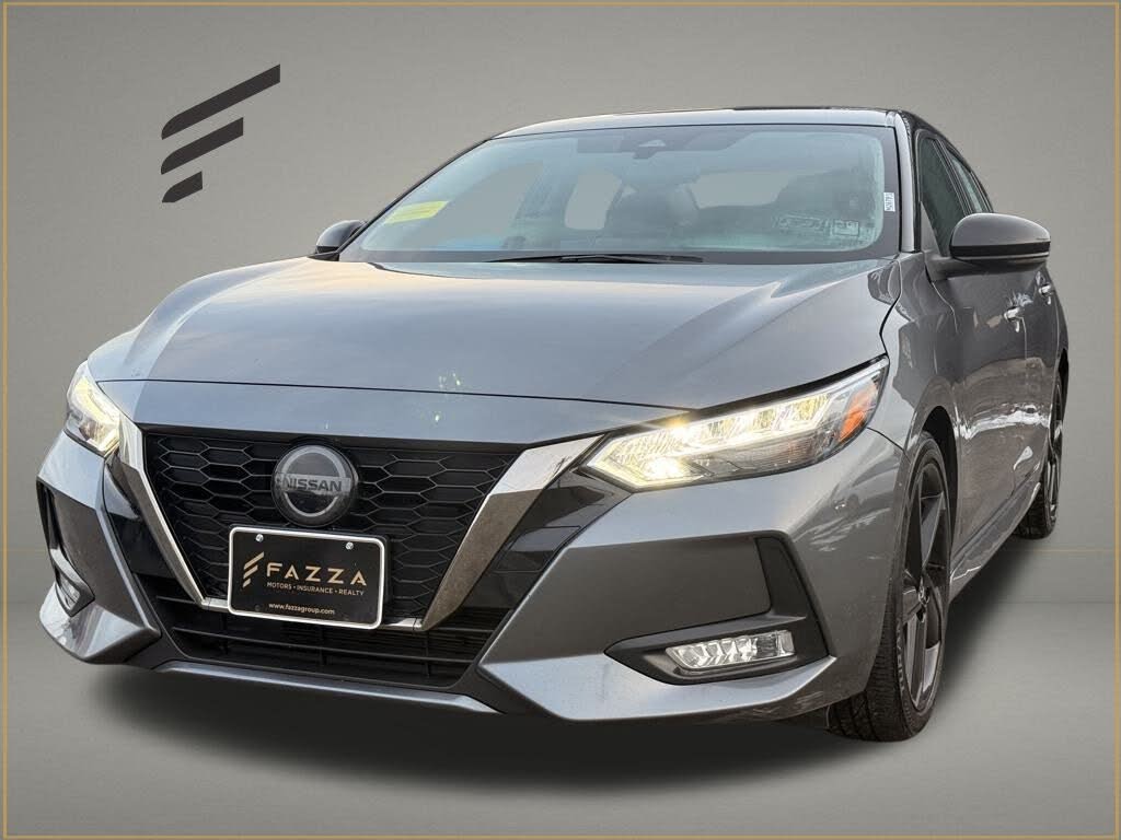 2022 Nissan Sentra SR FWD