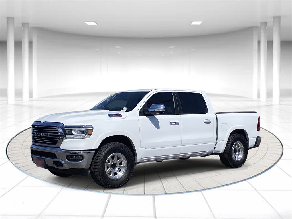 2022 RAM 1500 Laramie Crew Cab 4WD