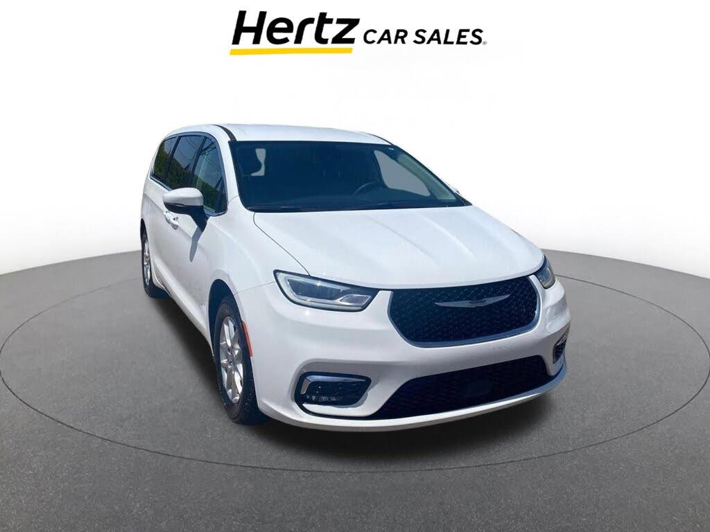 2023 Chrysler Pacifica Touring L FWD