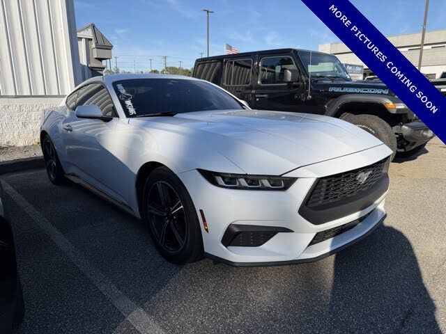 2024 Ford Mustang EcoBoost Fastback RWD
