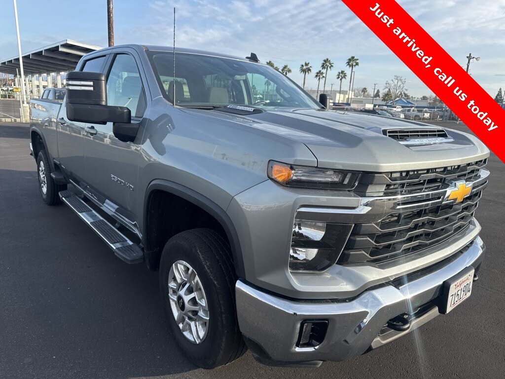 2025 Chevrolet Silverado 2500HD LT Crew Cab 4WD