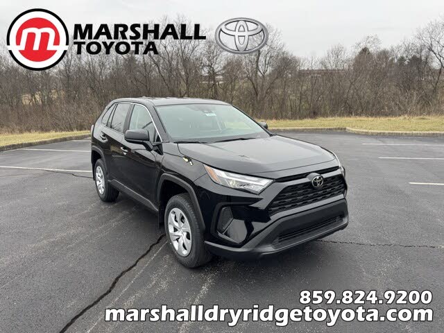 2025 Toyota RAV4 LE AWD