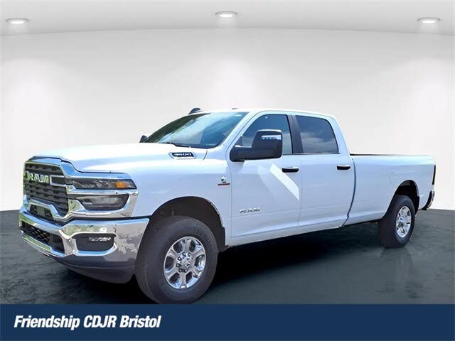 2026 RAM 3500 Big Horn Crew Cab LB 4WD