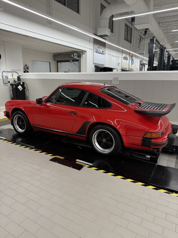 1988 Porsche 911 Carrera Coupe