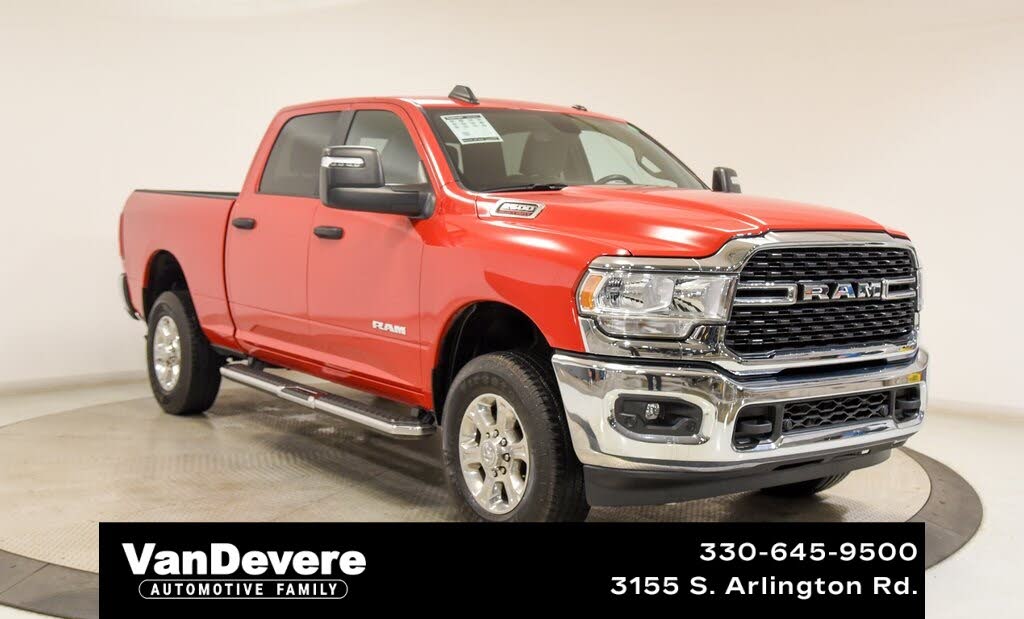 2024 RAM 2500 Big Horn Crew Cab 4WD