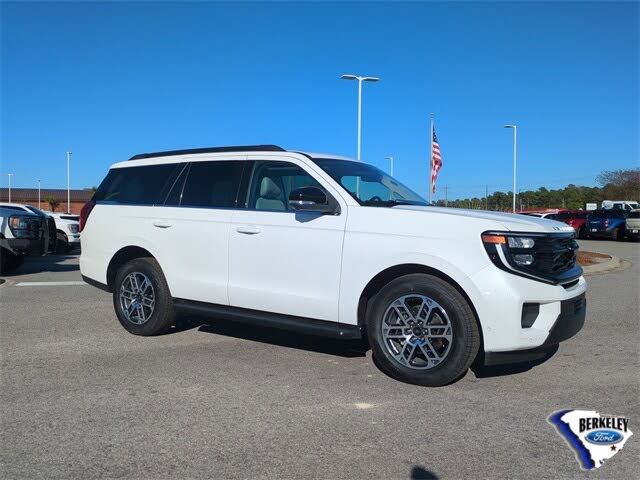 2025 Ford Expedition Active 4WD