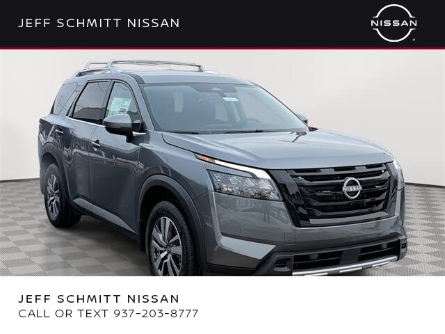 2025 Nissan Pathfinder SL 4WD