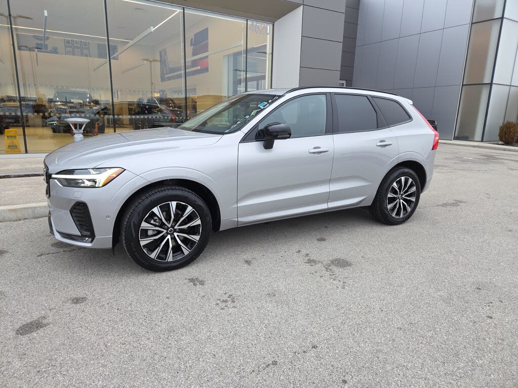 2025 Volvo XC60 B5 Plus Dark Theme AWD