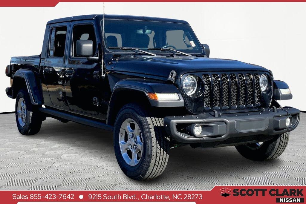 2021 Jeep Gladiator Sport Crew Cab 4WD