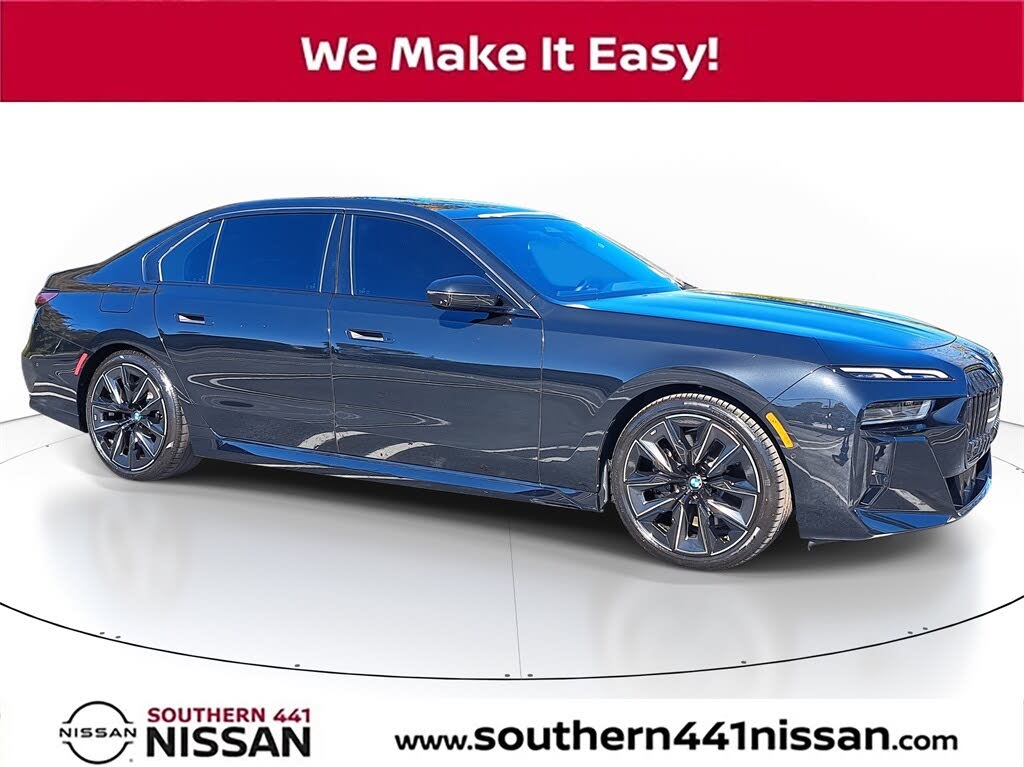 2023 BMW 7 Series 740i RWD