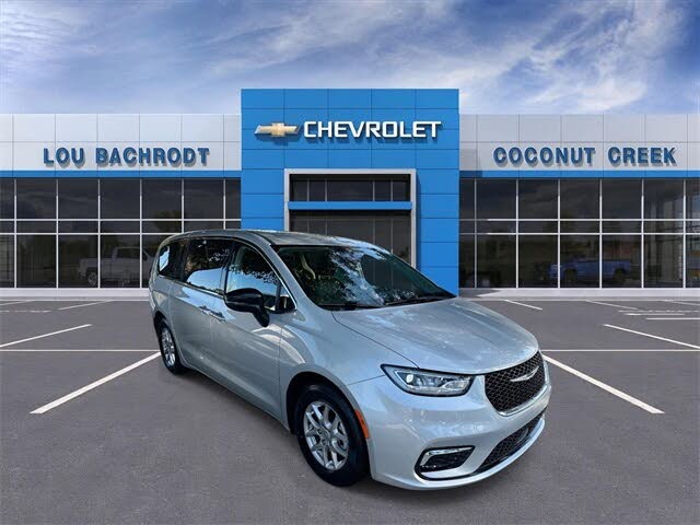 2024 Chrysler Pacifica Touring L FWD