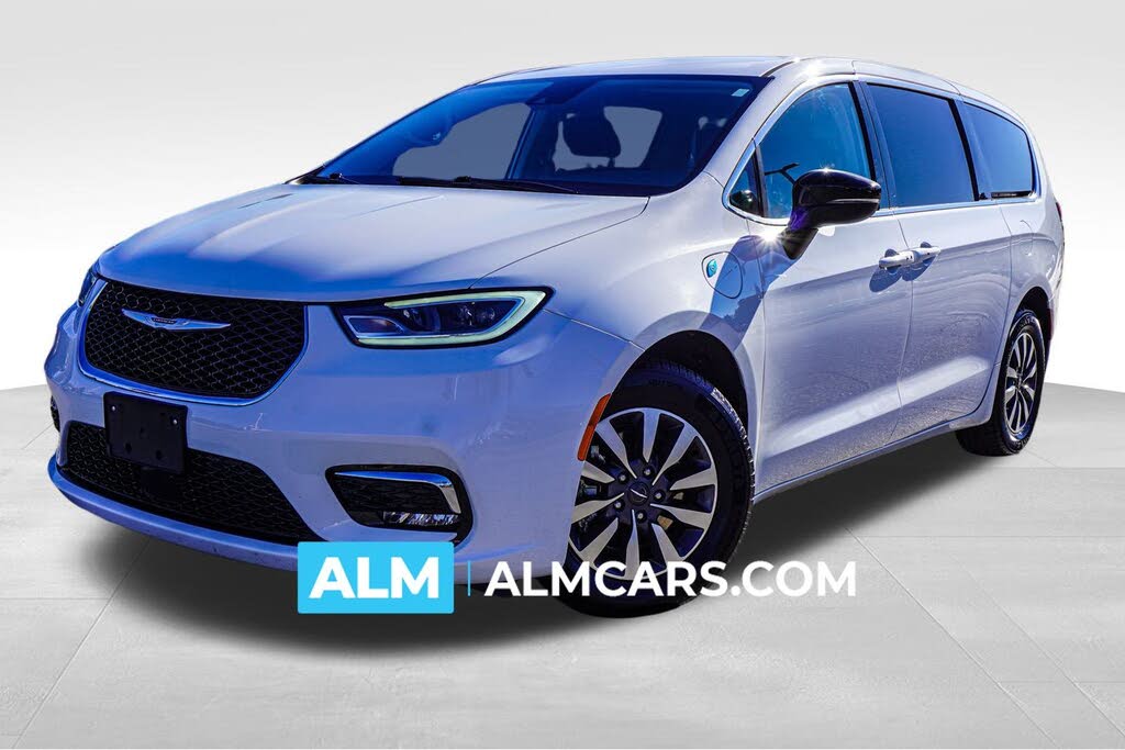 2024 Chrysler Pacifica Hybrid Select FWD