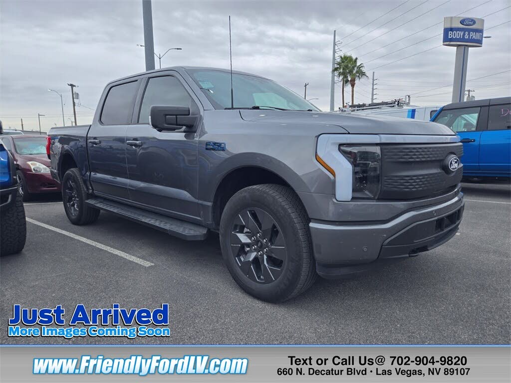 2024 Ford F-150 Lightning Flash SuperCrew AWD