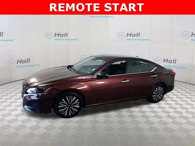 2024 Nissan Altima 2.5 SV FWD