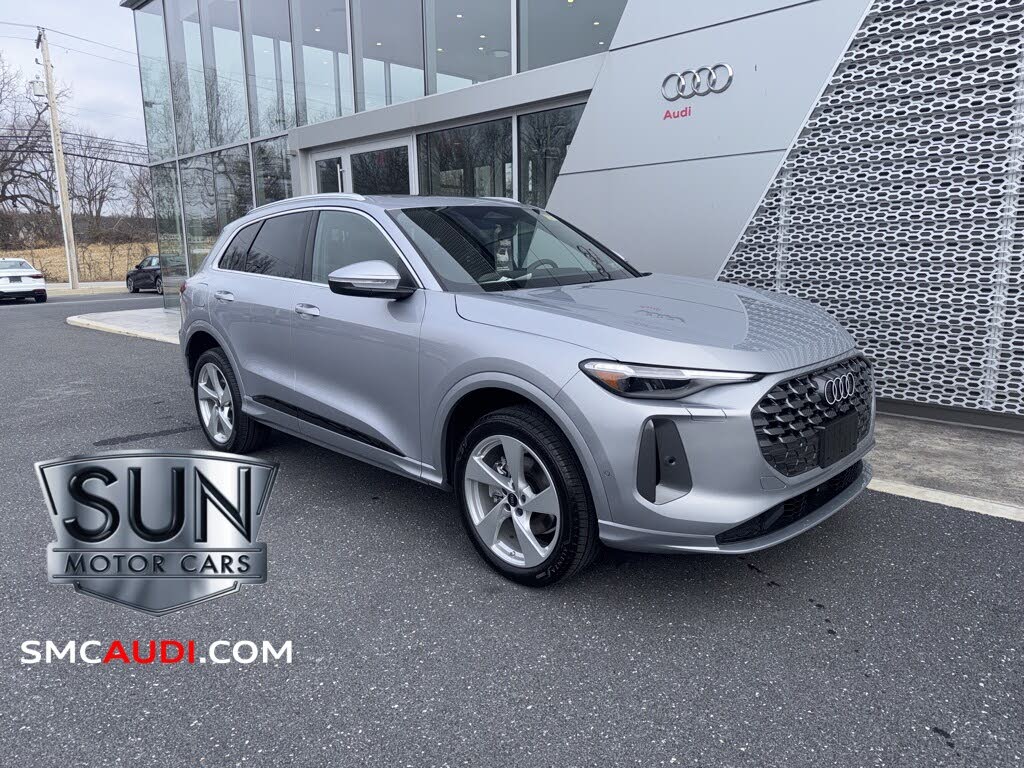 2025 Audi Q5 quattro Premium Plus 40 TFSI