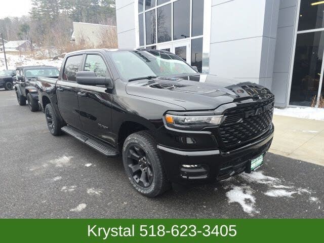 2026 RAM 1500 Express Crew Cab 4WD