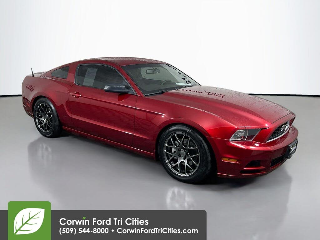 2014 Ford Mustang V6 Coupe RWD