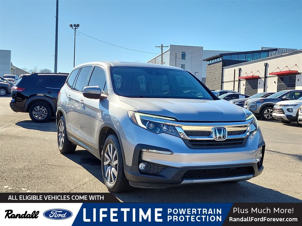 2019 Honda Pilot EX-L AWD with Navigation and RES