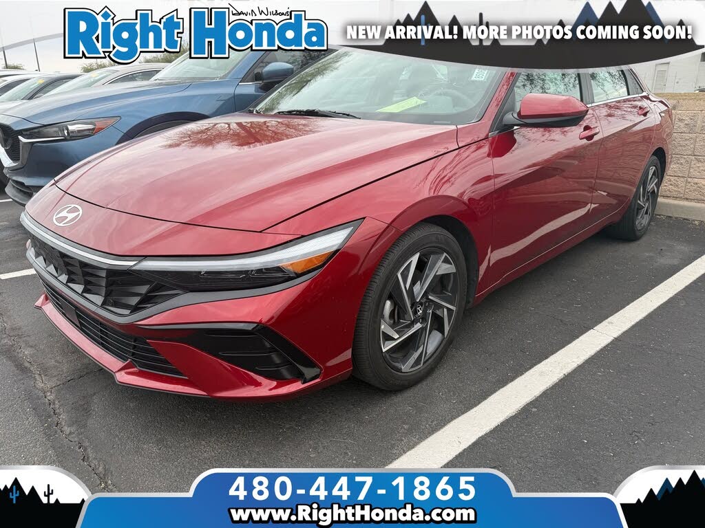 2025 Hyundai Elantra SEL Convenience FWD