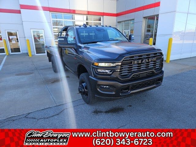 2025 RAM 3500 Chassis Tradesman Regular Cab DRW 4WD