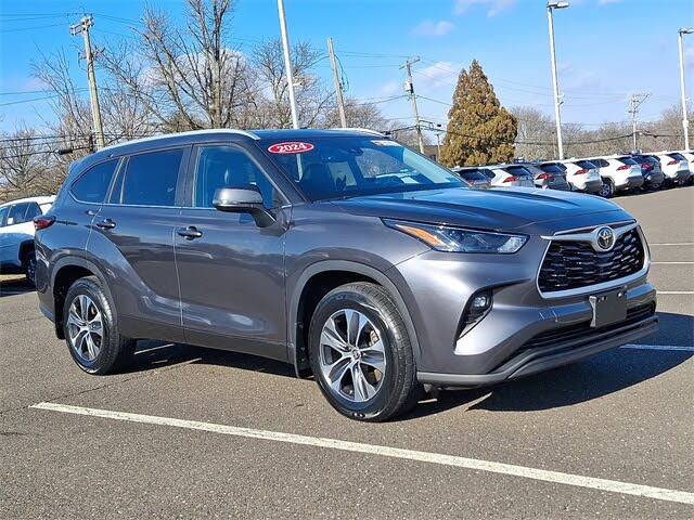 2024 Toyota Highlander XLE AWD