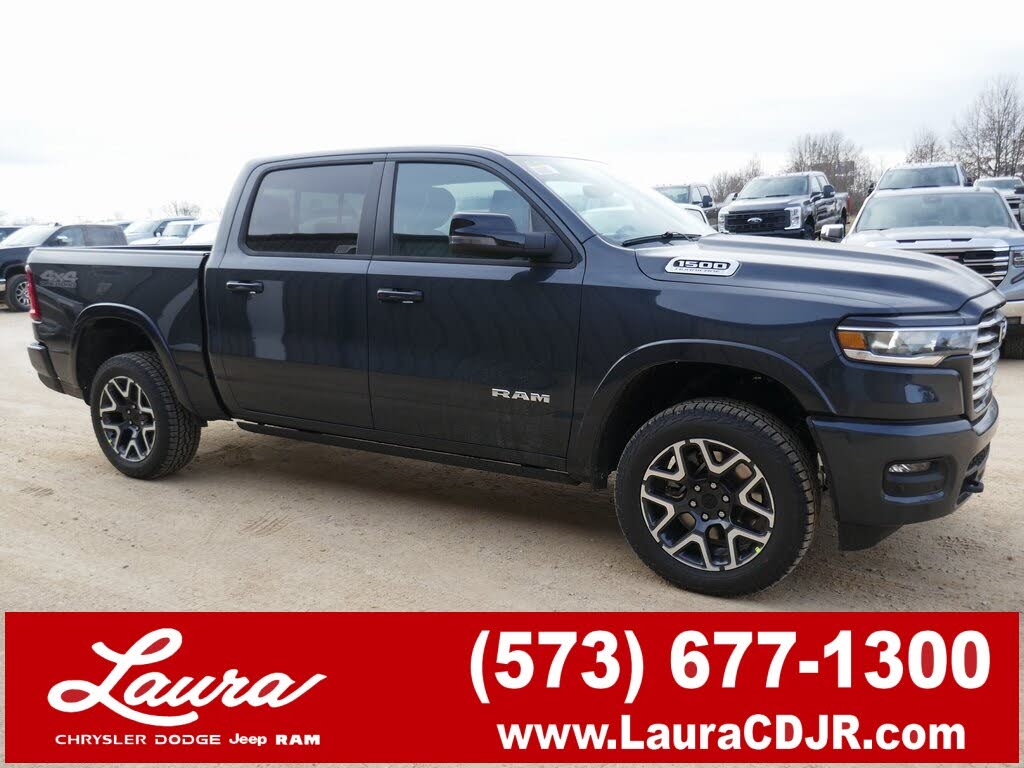 2026 RAM 1500 Laramie Crew Cab 4WD