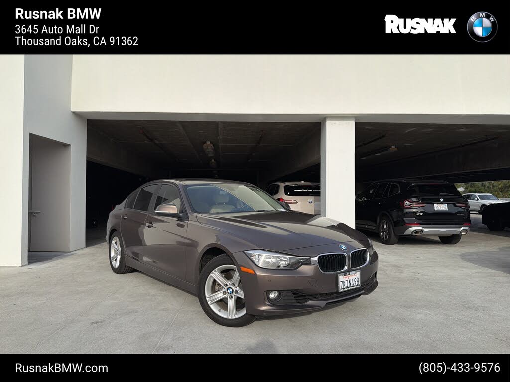 2014 BMW 3 Series 328i Sedan RWD