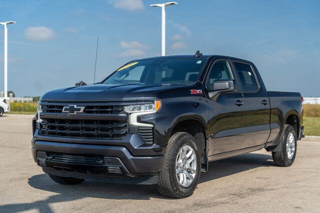 2022 Chevrolet Silverado 1500 RST Crew Cab 4WD