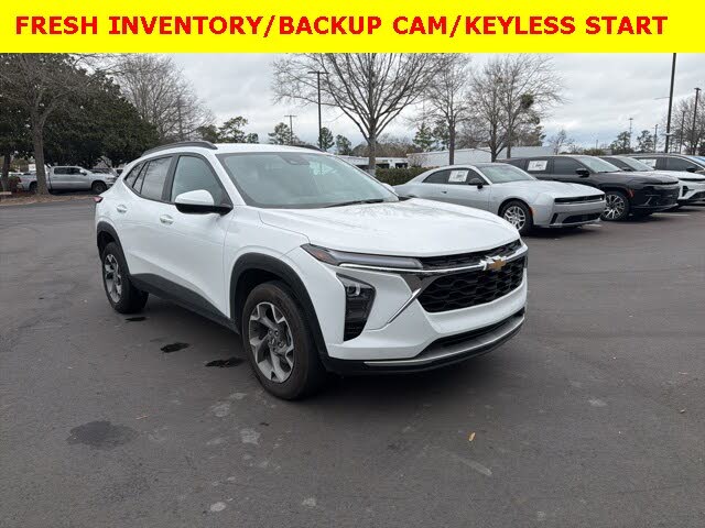 2025 Chevrolet Trax LT FWD