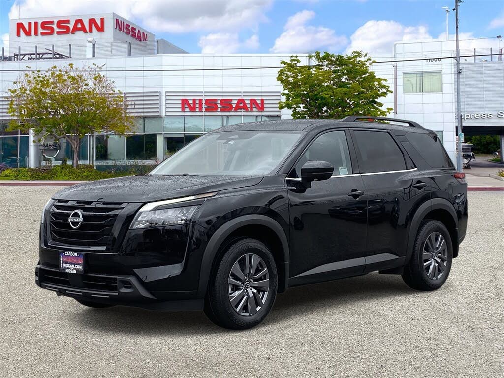 2025 Nissan Pathfinder SV FWD