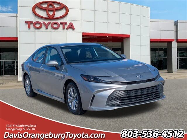 2025 Toyota Camry LE FWD