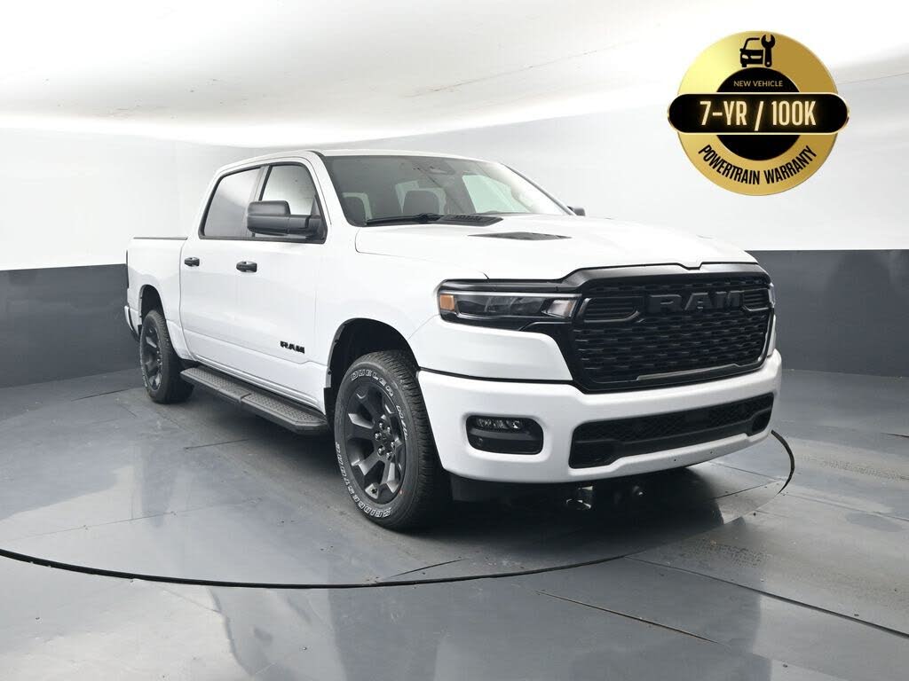 2026 RAM 1500 Express Crew Cab 4WD
