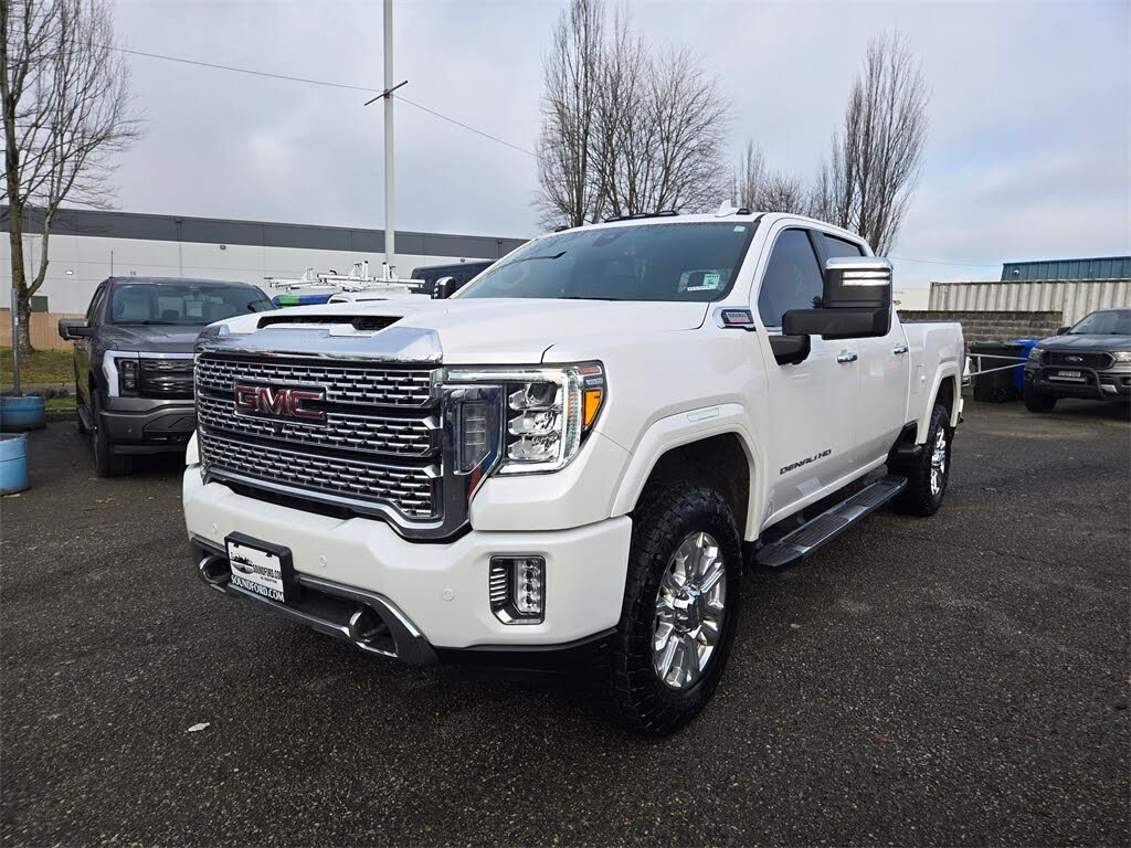 2023 GMC Sierra 3500HD Denali Crew Cab 4WD