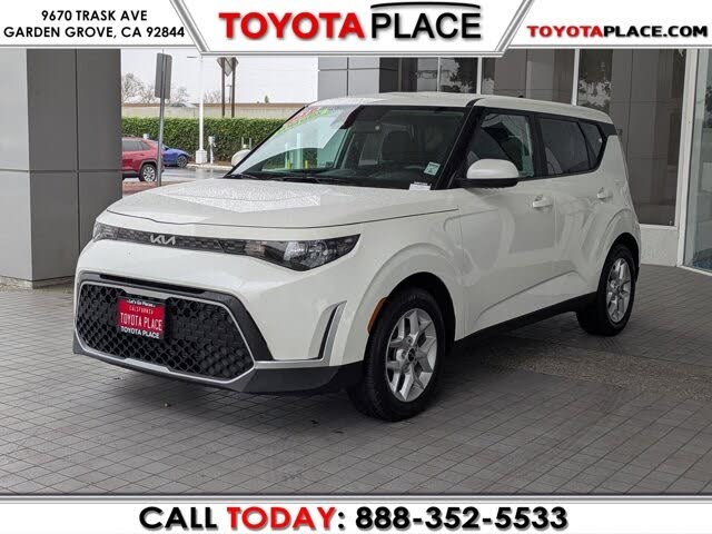 2023 Kia Soul LX FWD